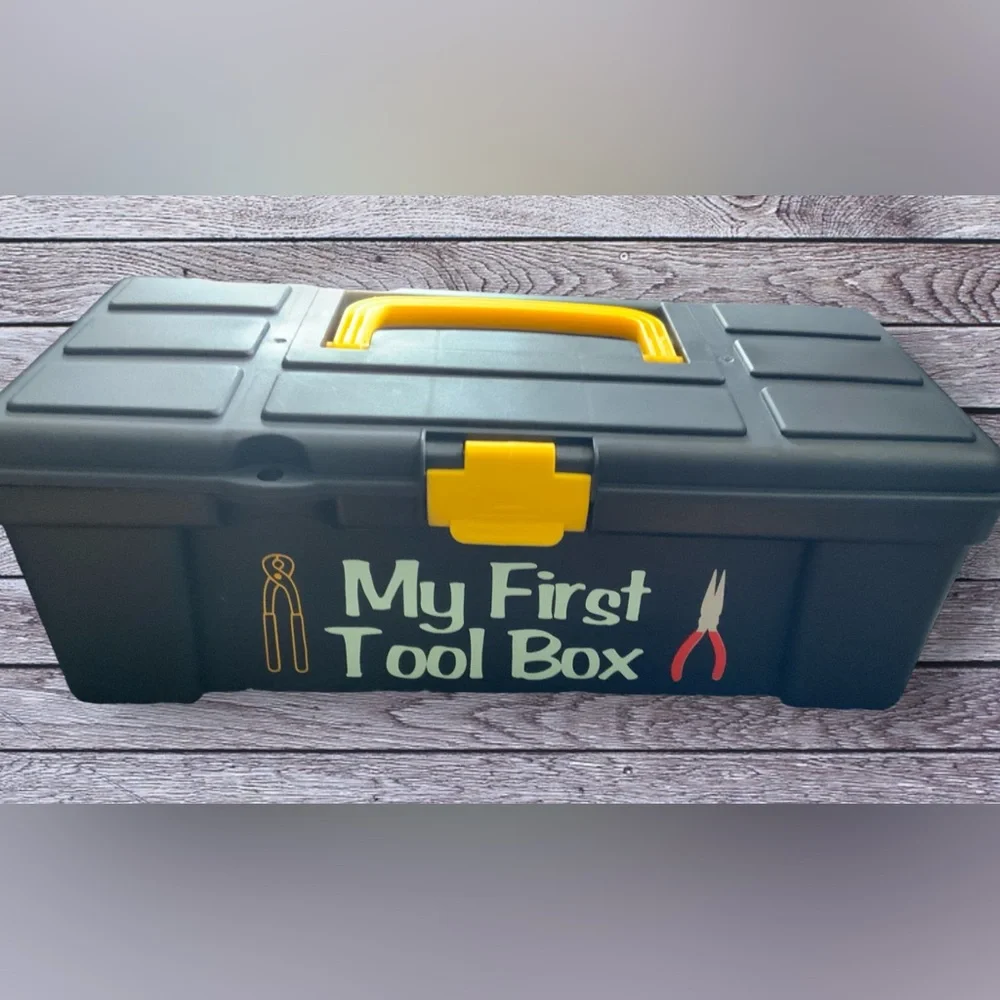 My First Tool Box Set - Picture 2 of 4